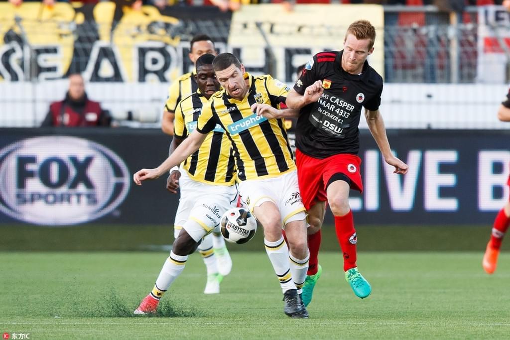 着中国足球 着中国足球