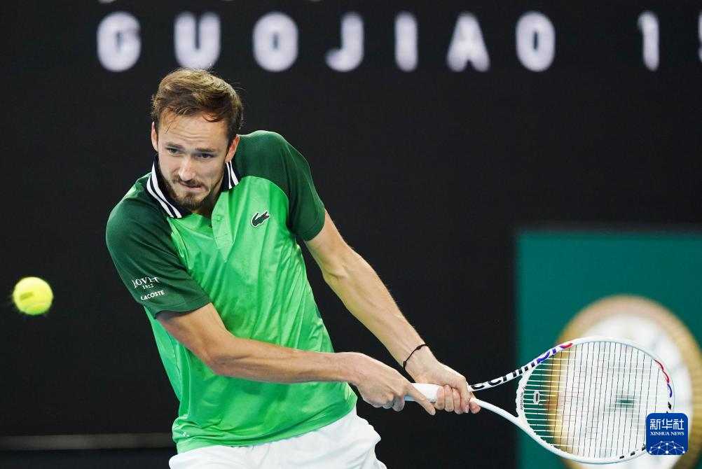 不仅能吸引 不仅能吸引