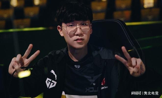 在登峰组强 在登峰组强